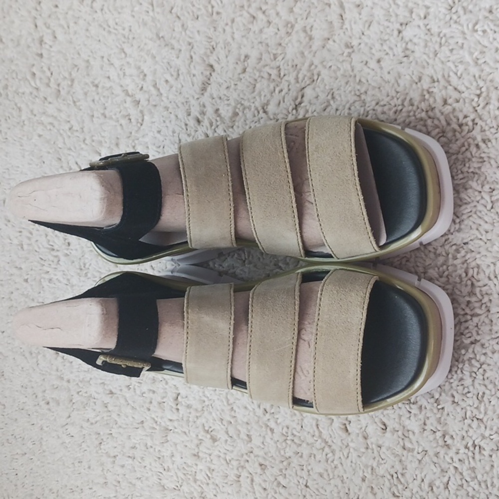 Sorel Joanie III Sandal, Size 8.5, NIB - Picture 4 of 5